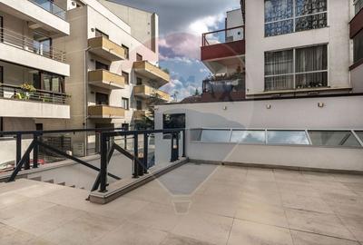 Apartament cu 4 camere semidecomandat, mobilat în Herăstrău - 29
