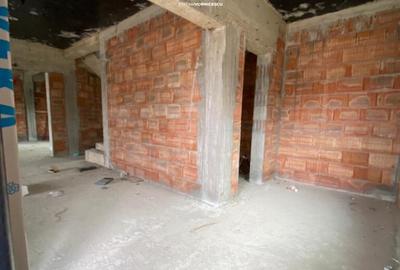 CASA INDIVIDUALA DE VANZARE LA RO?U | 167 MP UTILI - 12