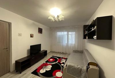 Apartament cu 2 camere semidecomandat, mobilat în Craiovița Nouă
