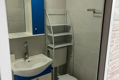 Inchiriez garsoniera - 1