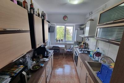 Ultracentral tomis mall-apartament 3 camere finisat modern - 9