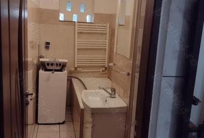 Apartament cu 2 camere semidecomandat în Central - 1