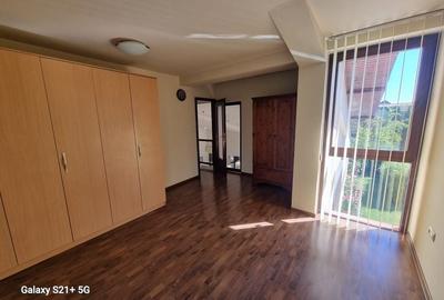 Vilă cu 4 camere de închiriat în zona Braytim cu piscina - 18
