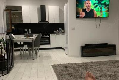 Casă cu Teren 570 Mp în Central - 2