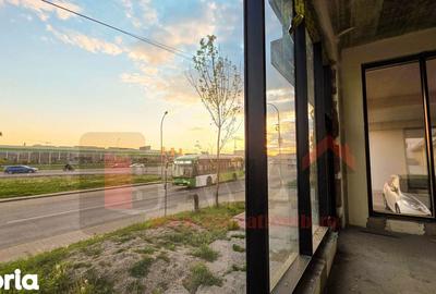 Spațiu comercial, de 1,118 mp, în Central - 1