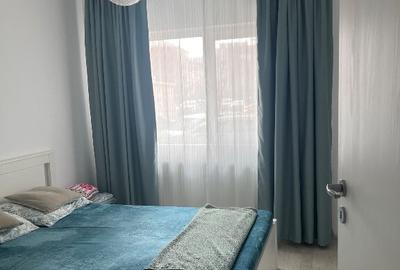 Apartament cu 3 camere decomandat în Ozana