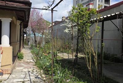 Casă cu 4 camere în Central - 5