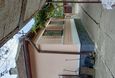 Casă cu 4 camere în Vulcan - 5