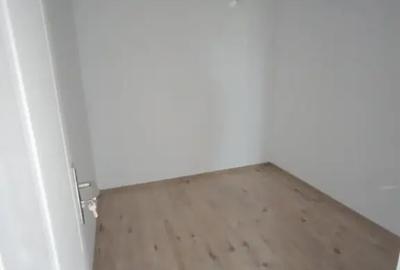 Casă cu 5 camere cu Teren 613 Mp în Malu Mare - 8