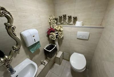 Spațiu comercial, de 295 mp, în Titan - 16