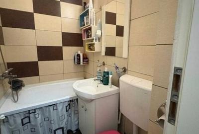 Garsonieră semidecomandată în Baza 3 - 3