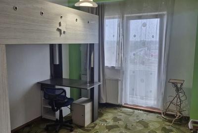 De inchiriat apartament 4 camere  - Micalaca, Arad - 9