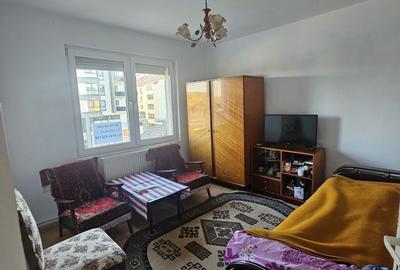 Apartament cu 2 camere decomandat în Central - 3