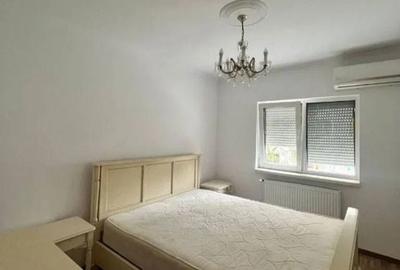 Apartament cu 3 camere în Central - 11