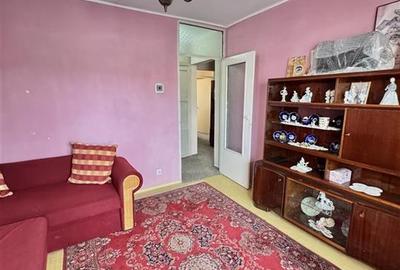 Apartament 3 camere, Rogerius, etaj intermediar - 4