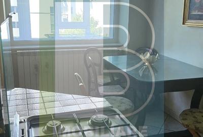 Apartament cu 3 camere semidecomandat în Tineretului - 15