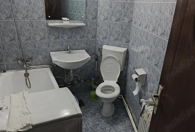 Garsonieră decomandată în Central - 2