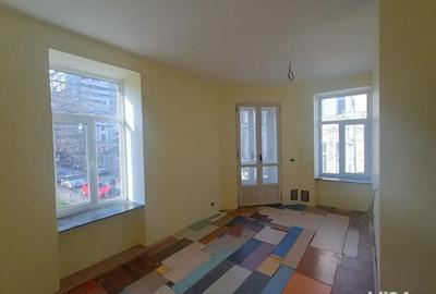 Apartament cu 3 camere decomandat în Ultracentral