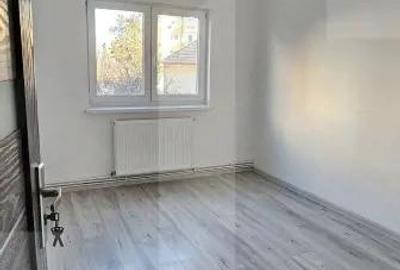 Apartament cu 3 camere decomandat în Semicentral - 9