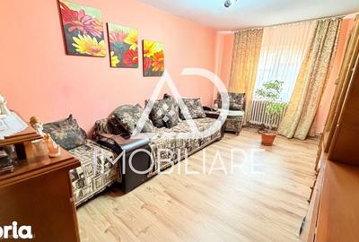 Apartament cu 3 camere decomandat în 9 Mai - 2