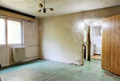 Ocazie! 2 camere, etaj 1, zona Brâncoveanu – Straja!