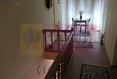 Casă cu 3 camere în Central - 8