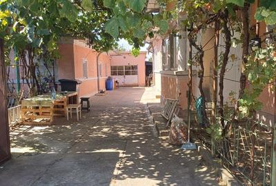 Casă cu 6 camere cu Teren 714 Mp în Săbăreni - 9