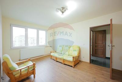 De vânzare apartament 2 camere zona Rogerius- vedere Parc Magnolia - 4