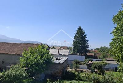 Casă individuală cu 10 camere cu Canalizare în Central - 23