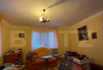 Casa de vanzare, cu 7 camere, 390 mp - Versatila ?i Centra - 2