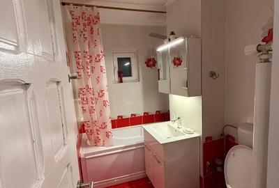 Inchiriez apartament 3 camere Malu Rosu - 7