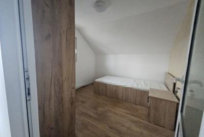Casă cu 4 camere în Ultracentral - 1