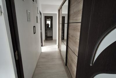 Apartament cu 2 camere decomandat în Narcisa - 6