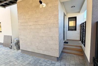 Duplex cu 4 camere cu Canalizare în Lipovei - 13