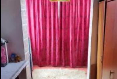 Apartament cu 2 camere semidecomandat în Km 4-5 - 4