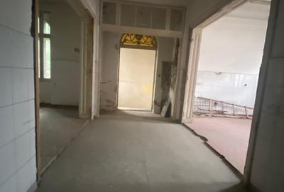 SE VINDE FOSTA CLINICA NECESITA RENOVARE IN ZONA CENTRALA FOISORUL DE FOC - 6