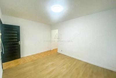 Apartament cu 4 camere semidecomandat în Apusului