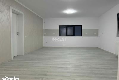 Casă cu 4 camere cu Canalizare în Central - 6