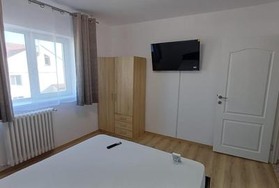 Apartament cu 3 camere decomandat, mobilat în Centru Civic - 3