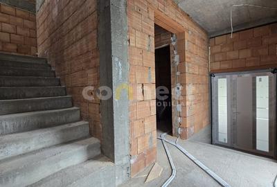 Casă individuală cu 4 camere cu Canalizare în Exterior Nord - 9