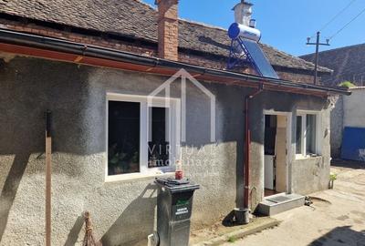 Casă de vânzare 3 camere, teren 360mp, Apoldul de Sus - 2