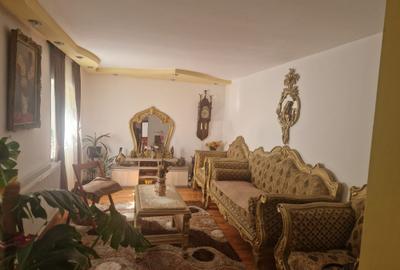 Agenție imobiliară vindem casa în  Lumina - 4