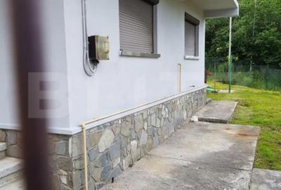 Casă cu 5 camere cu Teren 586 Mp în Poiana Țapului - 12