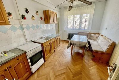 Casă cu 3 camere cu Teren 235 Mp în Central - 3