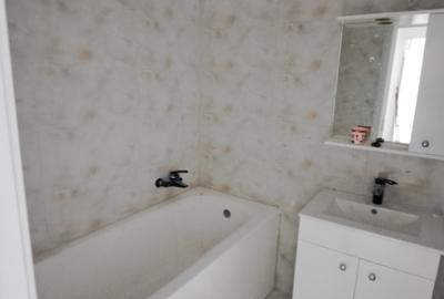 Apartament cu 3 camere decomandat în Berceni - 33