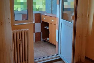 Apartament de 2 camere, etajul 3/4 ,zona Podu Ros - 6