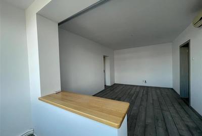 Apartament 3 camere de vanzare  zona ultracentrala Apartament 3 camere de vanzare  zona ultracentrala - 2