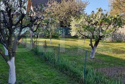 Casa cu etaj de vanzare in Ghimbav, Brasov - zona linistita, teren 800MP - 2