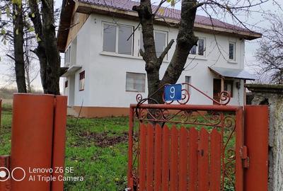 Vând casa nefinisata la interior si teren 4.000 mp - 1