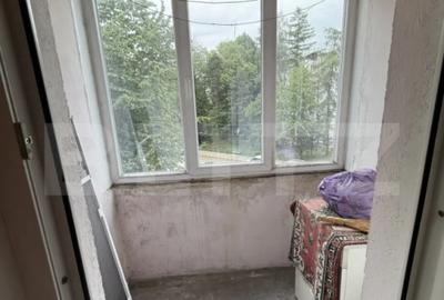 Apartament cu 2 camere semidecomandat în George Enescu